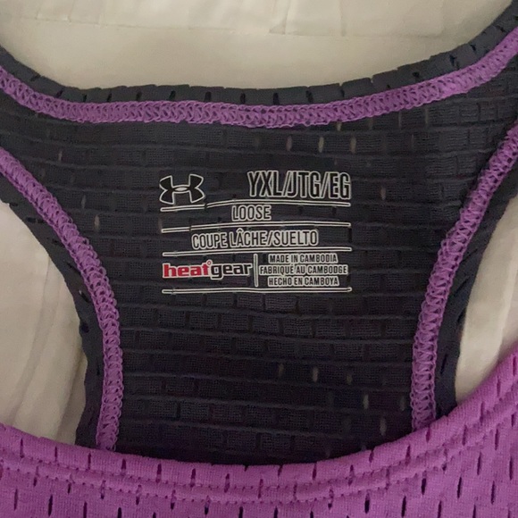 Under armour tank top - Picture 2 of 3